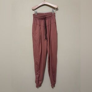 Women's Pink Jogger Pants